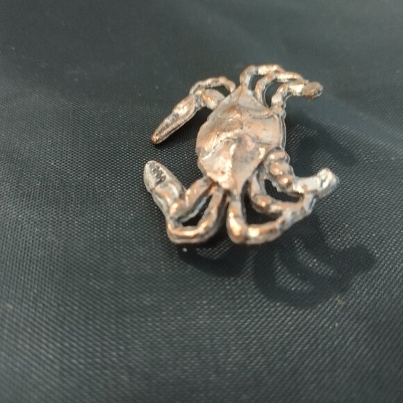 Vintage Metal Crab Brooch, 2"x1.75" - Picture 3 of 6